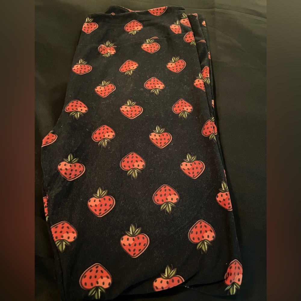 LuLaRoe leggings size TC- never worn